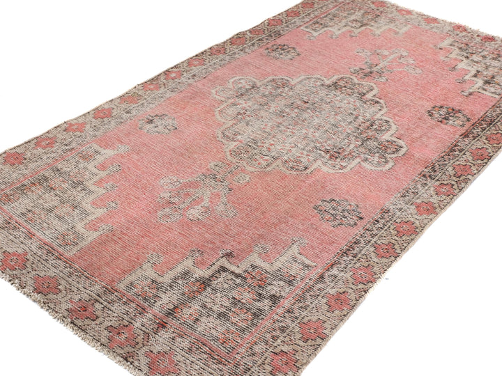 4x7 Vintage Area Rug, Pakistani Rug, Handwoven Organic Wool Living Room Rug, Dining Room Rug, SHR1949